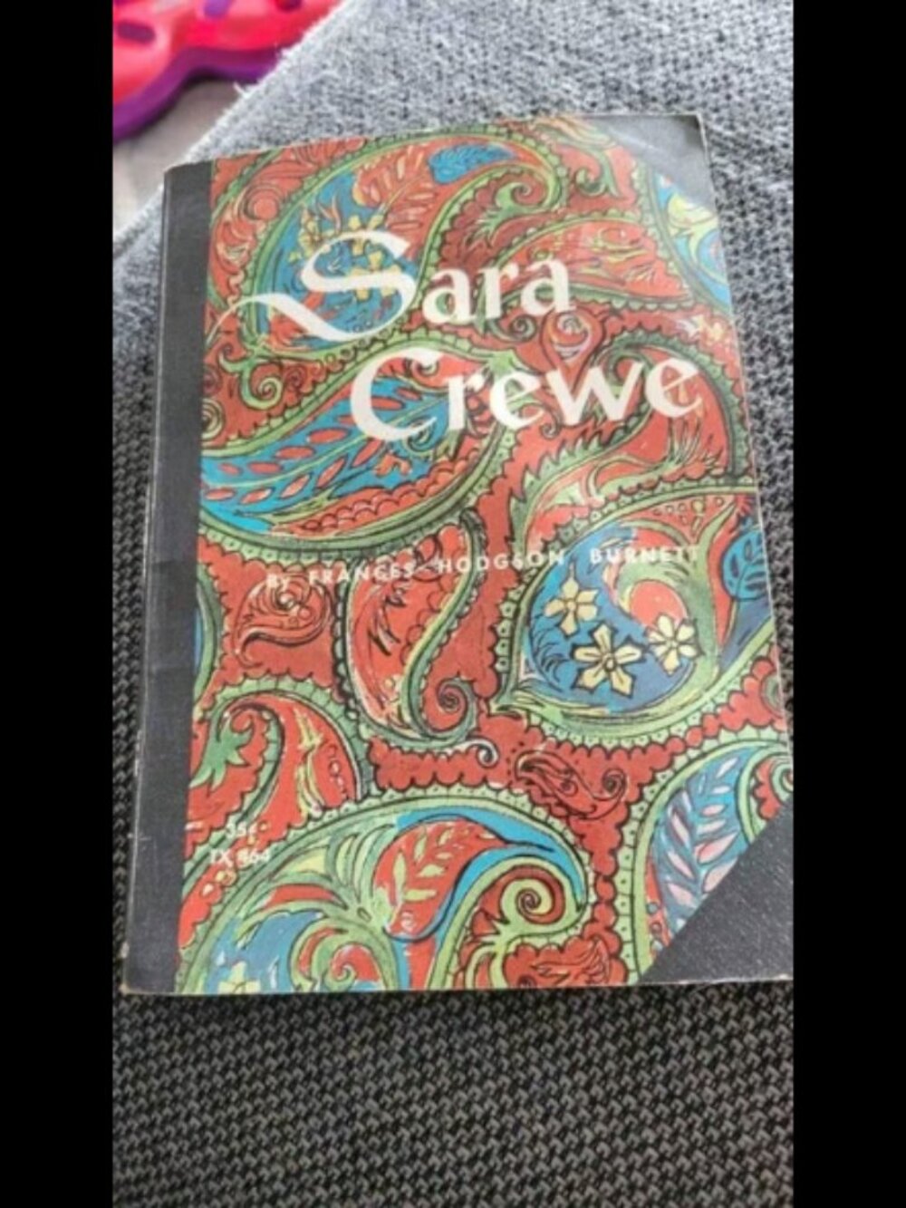 Sara crewe by Francis Hodgson Burnett book